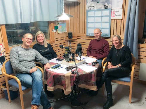 ! (fv) Fredrik Helgesen, TOne Pedersen, Vegard Sannes og Bente Ravlo, programledere fredag 20. desember 2019. HT&IF hadde asvaret for sendingen