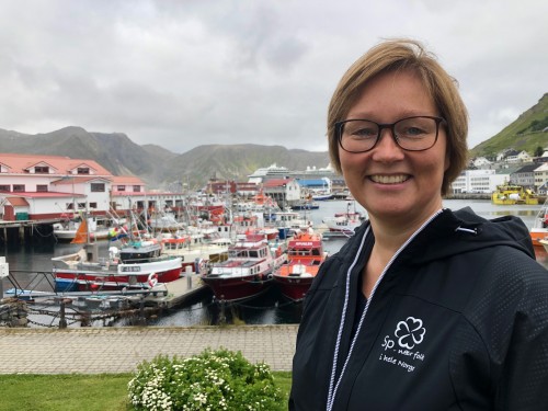 !Heidi Holmgren, leder i Finnmark Sp, vil styrke samisk i barnehage, grunnskole og videregende skole