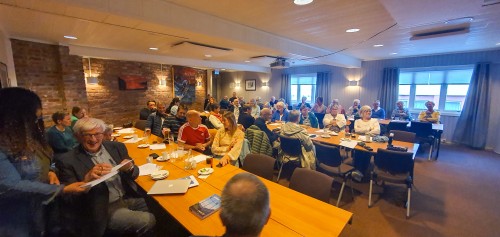 !Mimrekveld hos Corner. 