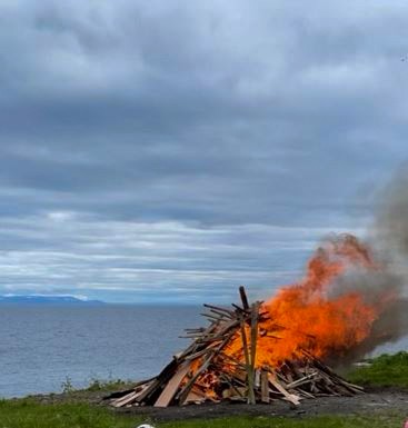 !I fint vr blir det sikkert mange sankthansbl i Finnmark. (Illustrasjonsfoto) 