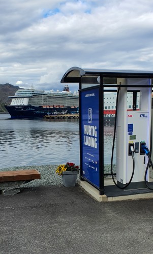 !Ishavsveiens ladestasjon i Fiskergata, Honningsvg. 