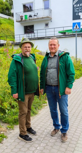 !Fra venstre: Kurt Pasvikbamsen Wikan og Tor Mikkola. 