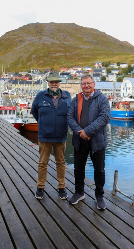 !Kurt Pasvikbamsen og Jan Olli i Honningsvg.