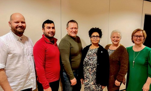 !fra venstre. Ole Indery, Engin Araci, Tor Mikkola, Isaura Paula Bruun, Lill-Anni Amundsen, Heidi Holmgren
