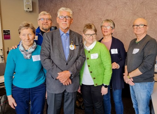 !rsmtet gjenvalgte dagens styre som ledes av Alf Bjrn fra Alta. De vrige i styret er: nestleder Bernt-Aksel Jensen, Honningsvg, sekretr Anne-Karin Ingebrigtsen, Alta, kasserer Yngvild Martinsen, Alta, Styremedlemmer Olav Sara Nikkinen, Karasjok. Varamedlemmer: Magne Thomassen, Hammerfest, Sissel Harila, Vads og Odd Einar Farstad, Vard.