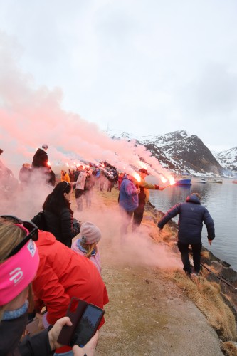 !Demonstrasjon i Honningsvg tirsdag 30. april