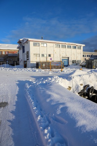 !Riving av mellageret har startet. 