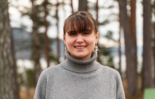 !Ariana Olsen, 2. kandidat for Bargiidbellodat (Ap) i Nordre valgkrets