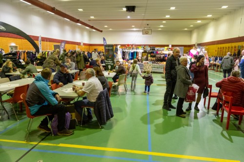 !Idrettshallen i Mehamn lrdag formiddag.
