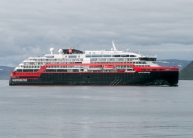 roaldamundsen-ank-19-jun-2