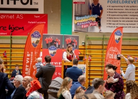 bildeksb17maitale24langfra
