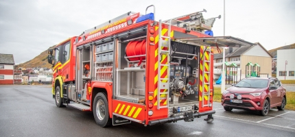 Plater løsnet ved skolen Plater løsnet ved skolen