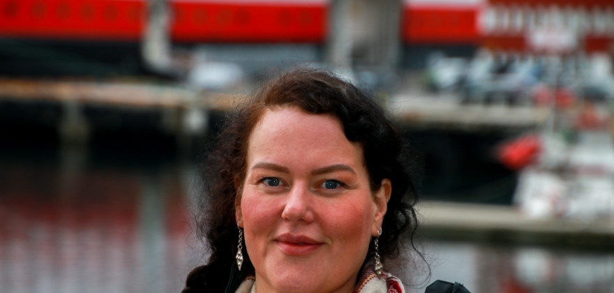Etablerer støtteordning for kombinasjons- og utmarksnæringer Etablerer støtteordning for kombinasjons- og utmarksnæringer