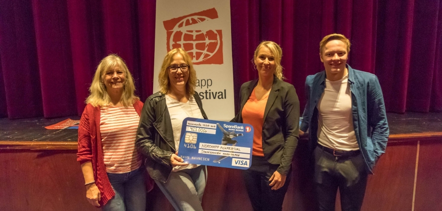 Jubel i Nordkapp Filmfestival. 425 000 kroner til transportabelt kinoframvisningsutstyr  Jubel i Nordkapp Filmfestival. 425 000 kroner til transportabelt kinoframvisningsutstyr