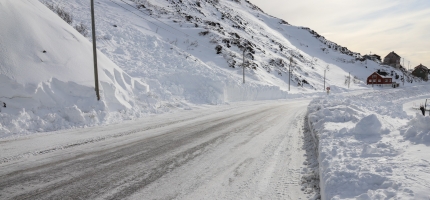Skal gjøre norske vinterveier tryggere Skal gjøre norske vinterveier tryggere