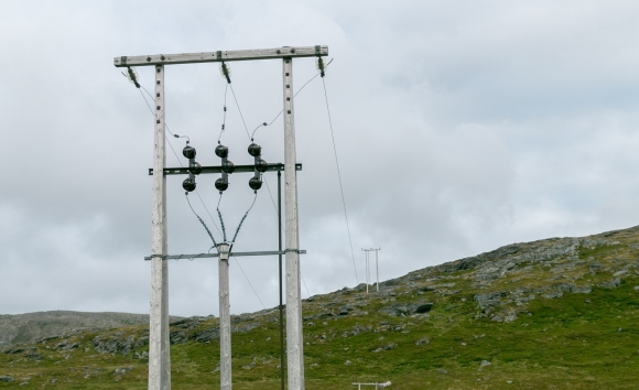 Må bygge mer nett Må bygge mer nett