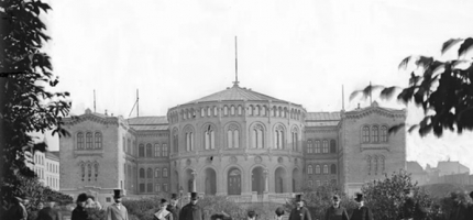 Rafaelsen mener Stortinget skal være tilgjengelig for folk Rafaelsen mener Stortinget skal være tilgjengelig for folk