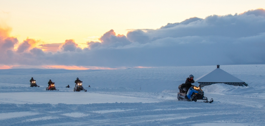 Nordkapp kommune har åpnet flere snøskuterløyper Nordkapp kommune har åpnet flere snøskuterløyper