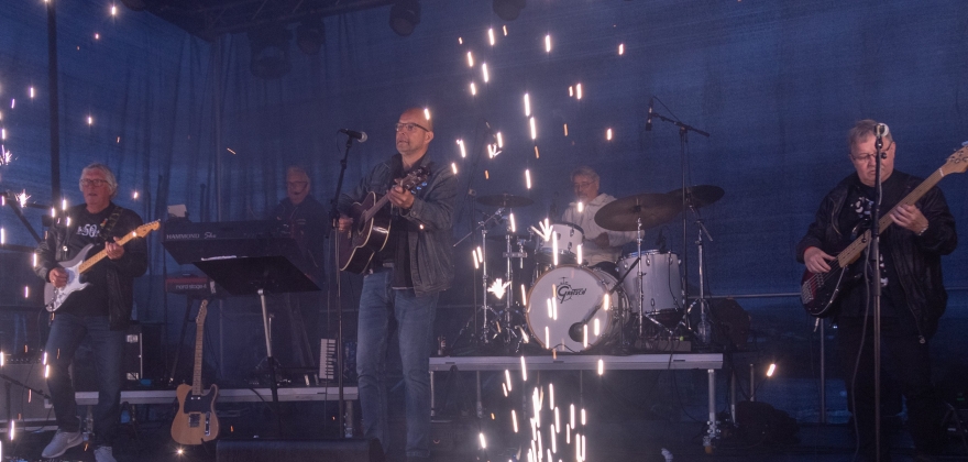 Kaffe Lørv Band i Honningsvåg under Nordkappfestivalen  Kaffe Lørv Band i Honningsvåg under Nordkappfestivalen