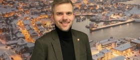 Ber innbyggere melde seg som bøssebærere Ber innbyggere melde seg som bøssebærere