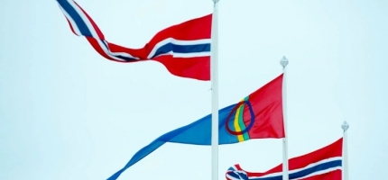 Gratulerer med Samefolkets dag! Gratulerer med Samefolkets dag!