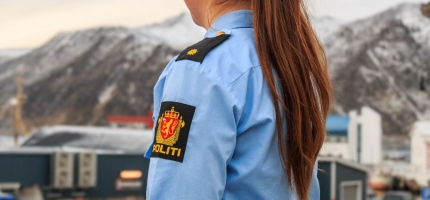 Lettmotorsykkel tatt med til politistasjonen i Honningsvåg Lettmotorsykkel tatt med til politistasjonen i Honningsvåg