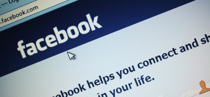 2400 følgere på Facebook 2400 følgere på Facebook