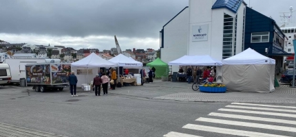 Har søkt om torgplass for matsalg i hele sommer Har søkt om torgplass for matsalg i hele sommer