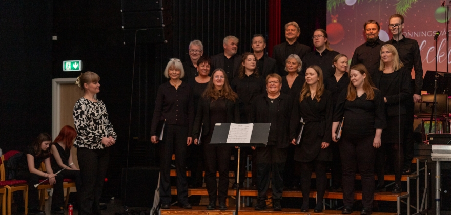 Prisutdelinger under blandakorets konsert   Prisutdelinger under blandakorets konsert