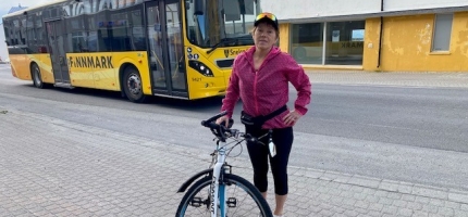 Wera Wøhni, en av dem som reparerer sykkelen hos Intersport Wera Wøhni, en av dem som reparerer sykkelen hos Intersport