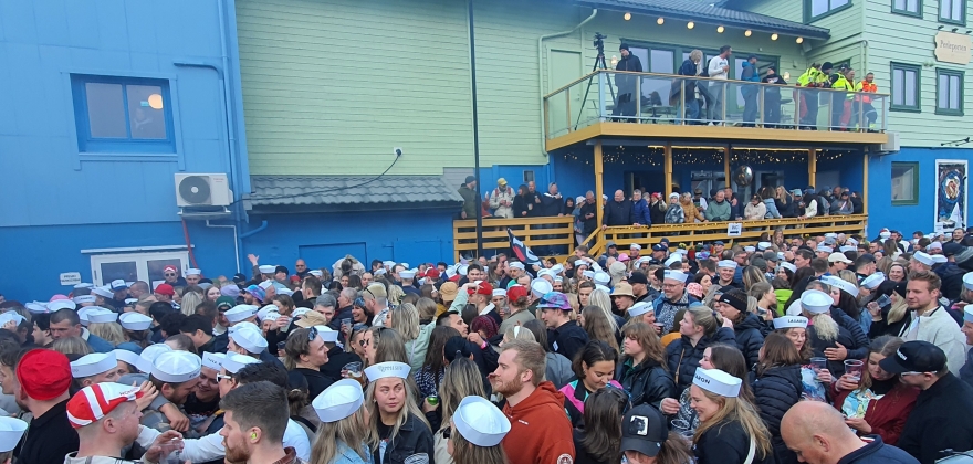 Full fest i Honningsvåg, ingen brudd på skjenking Full fest i Honningsvåg, ingen brudd på skjenking