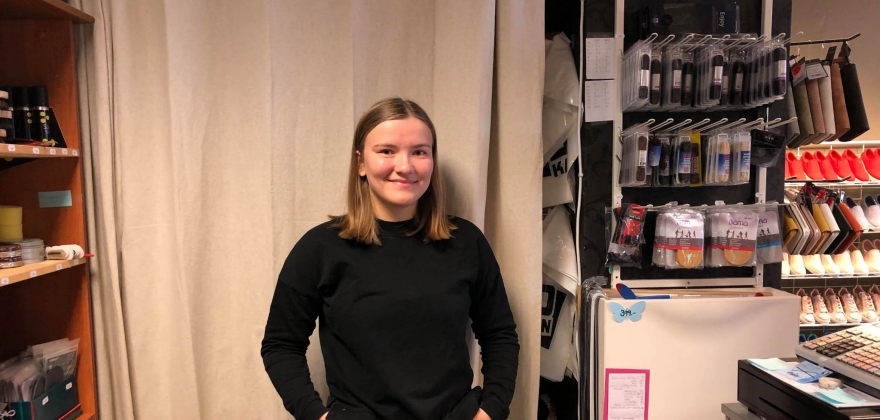 Det er mest familie på jobb  Det er mest familie på jobb