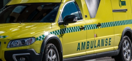 Bil kjørte av vegen på E69 Bil kjørte av vegen på E69