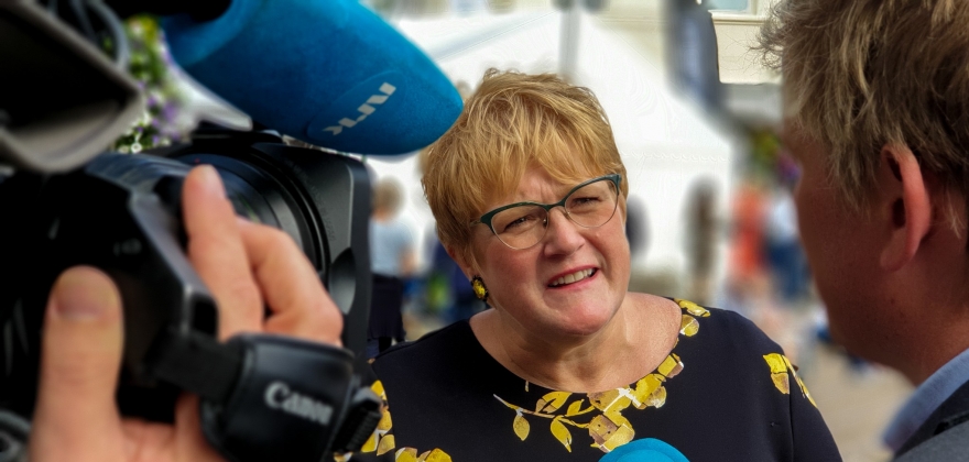 Foreslår ikke støtte til lokalradio Foreslår ikke støtte til lokalradio