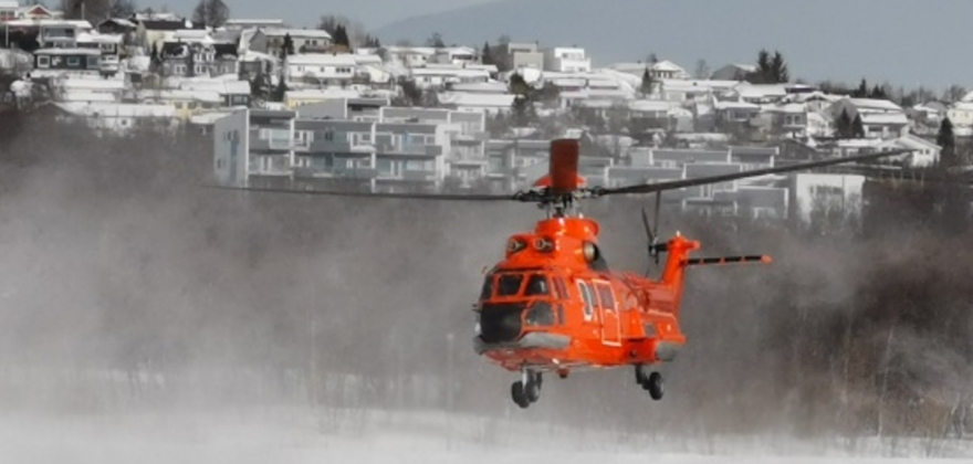 Stort Korona-helikopter p plass i Troms
