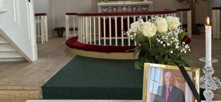 Åpner Honningsvåg kirke Åpner Honningsvåg kirke