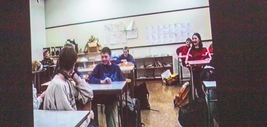 Reinert Kiil viste deler av en film han laget som 11-åring Reinert Kiil viste deler av en film han laget som 11-åring