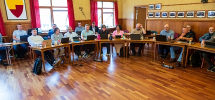 Revidert veileder for helse og omsorg Revidert veileder for helse og omsorg