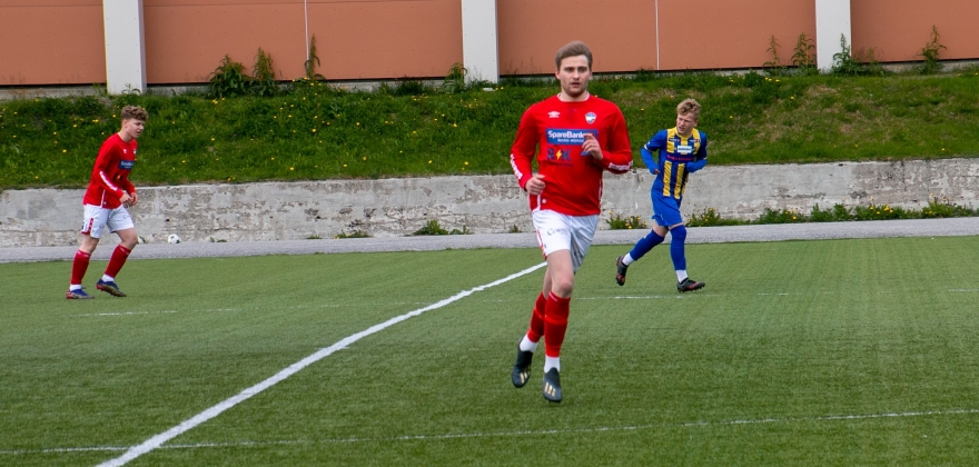 Må utsette lørdagens 4. divisjonskamp Må utsette lørdagens 4. divisjonskamp