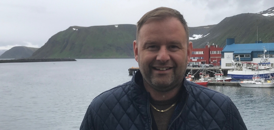 Øksfjording leder HHI Øksfjording leder HHI