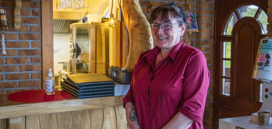 Satser på kafé og matservering  Satser på kafé og matservering