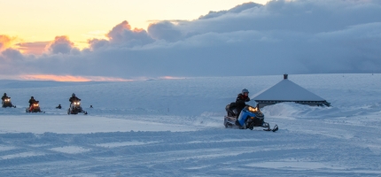 Ønsker å gi opplæring på snøskuter Ønsker å gi opplæring på snøskuter