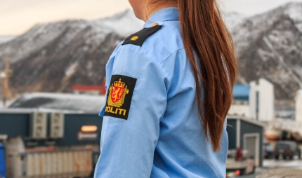 Politiet i Honningsvåg rykket ut etter melding om mulig promillekjøring Politiet i Honningsvåg rykket ut etter melding om mulig promillekjøring