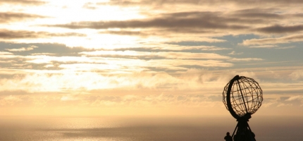 Første dag med midnattssol på Nordkapp Første dag med midnattssol på Nordkapp