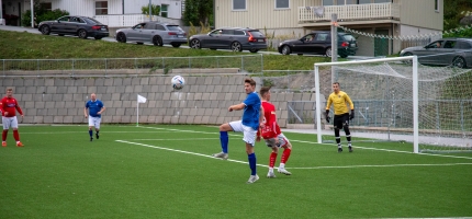 Turn-treneren er spent på Kasper Elliot Myrkaskog Turn-treneren er spent på Kasper Elliot Myrkaskog