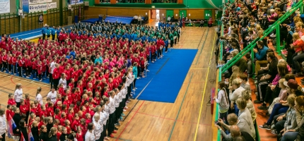 Cirka 500 gymnaster besøker Honningsvåg i helgen Cirka 500 gymnaster besøker Honningsvåg i helgen