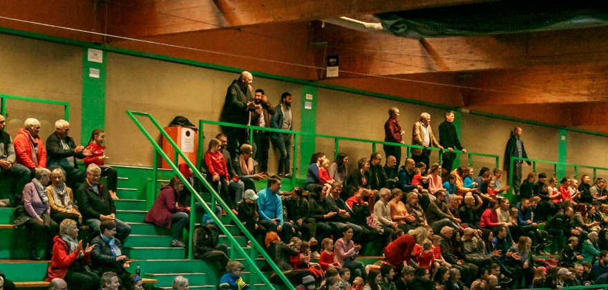 Ønsker få tilskuere på håndballkamper  Ønsker få tilskuere på håndballkamper