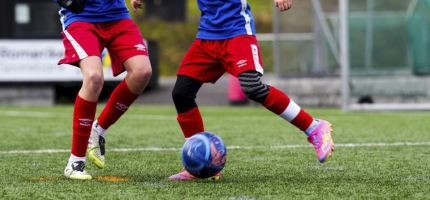 350 millioner til å løse kunstgresskrisen 350 millioner til å løse kunstgresskrisen