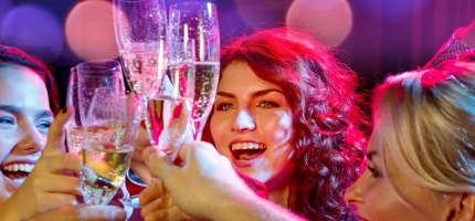 Én av tre i Troms og Finnmark har sett berusede voksne med barn på nyttårsaften Én av tre i Troms og Finnmark har sett berusede voksne med barn på nyttårsaften