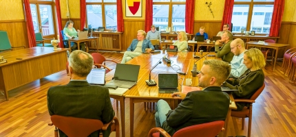 Nordkapp bedt om å bosette 21 flyktninger Nordkapp bedt om å bosette 21 flyktninger